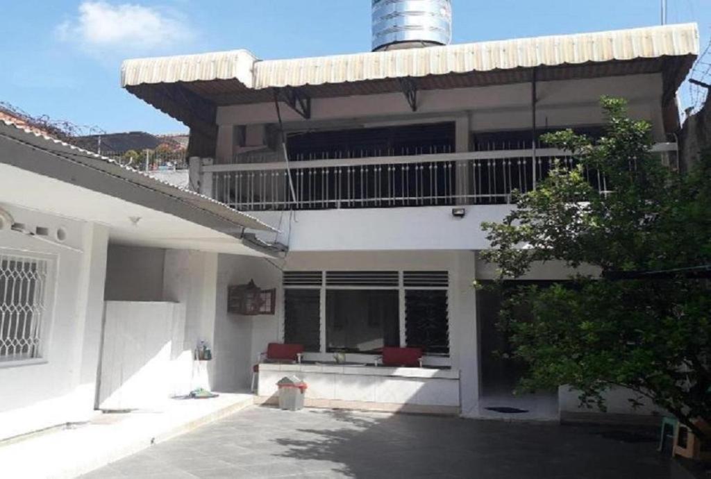 Graha Teras Syariah Hotel Surabaya Kültér fotó