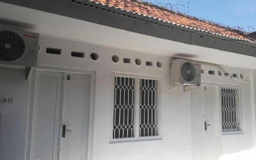 Graha Teras Syariah Hotel Surabaya Kültér fotó